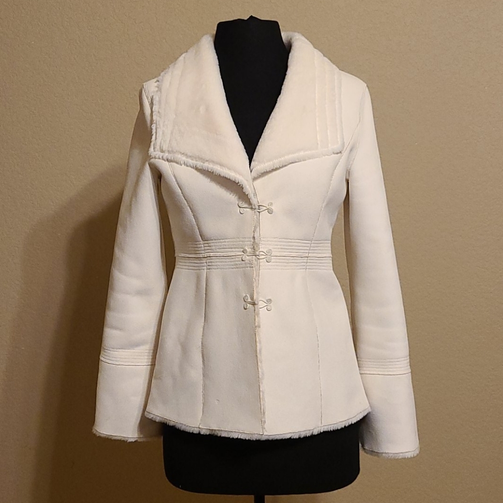 White House Black Market coat - Picture 1 of 16